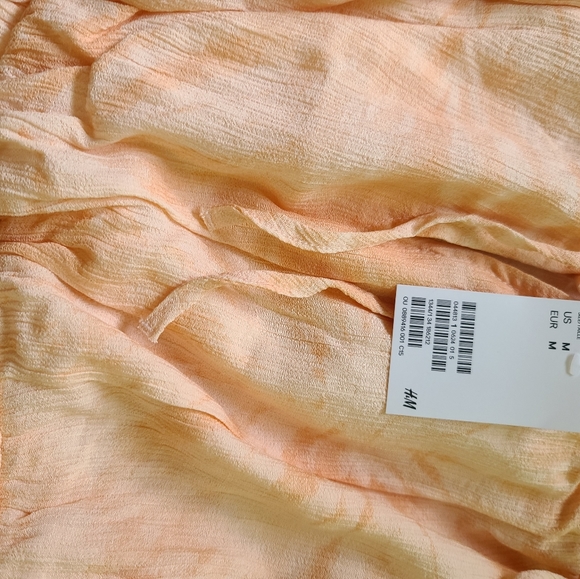 Romper - Picture 3 of 4